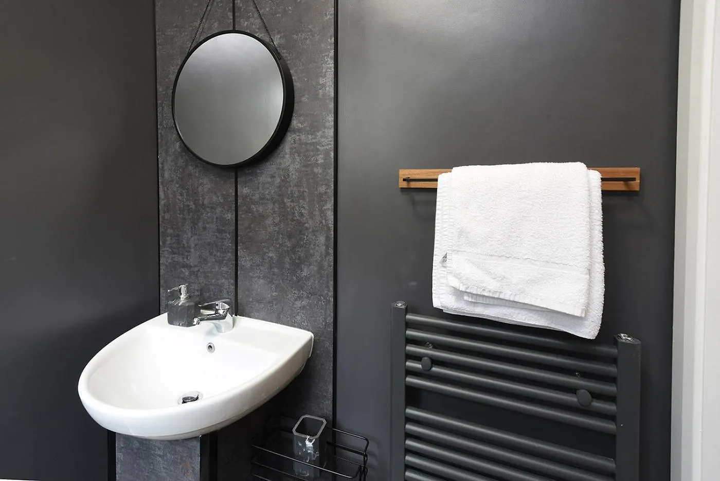 Pensionat Ocho Homes By Eight Continents Belfast