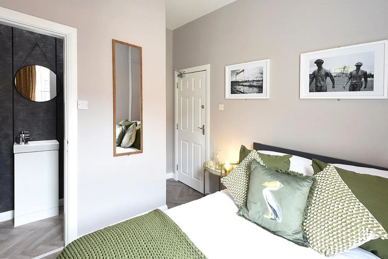 Ocho Homes By Eight Continents Belfast 0*,  Wielka Brytania